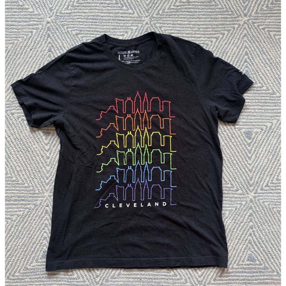Cleveland Clothing Co Skyline Pride T-Shirt - Black -‎ Large